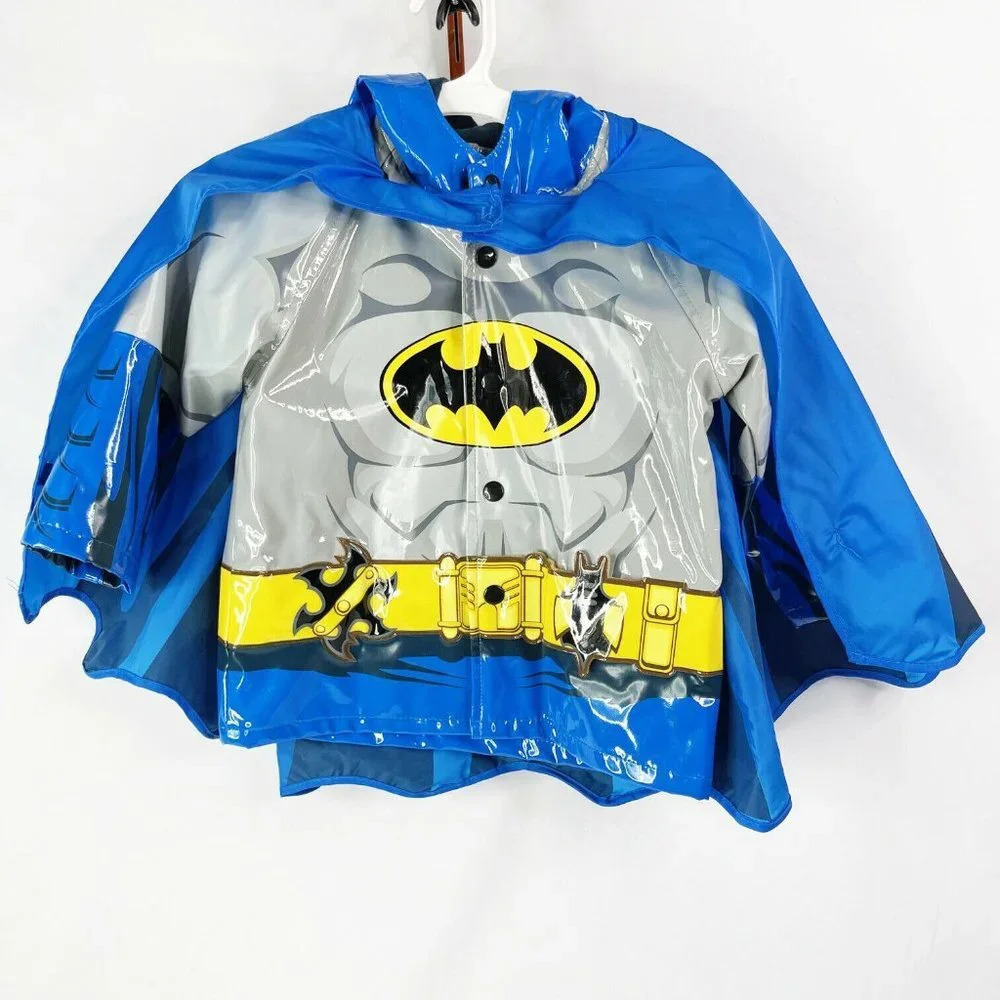 Kids Batman Western Chief Raincoat Size 3T w/Cape